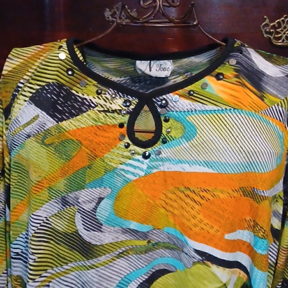 Top by N Touch - Picture 2 of 4
